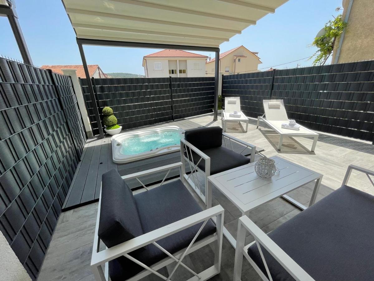 Sky Garden Trogir Lejlighed Eksteriør billede